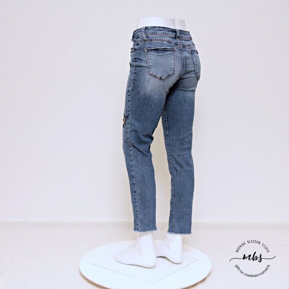 STS Blue Emma Ankle Skinny Embroidered Distressed Frayed Hems Jeans - Picture 6 of 12